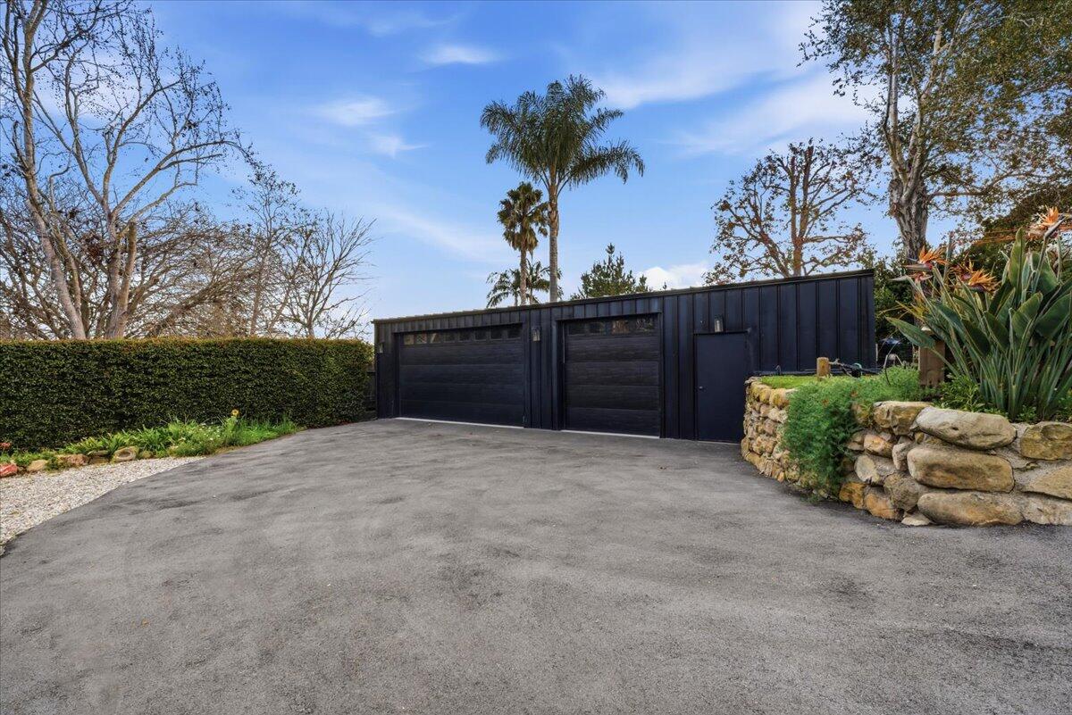 2720 El Prado Road