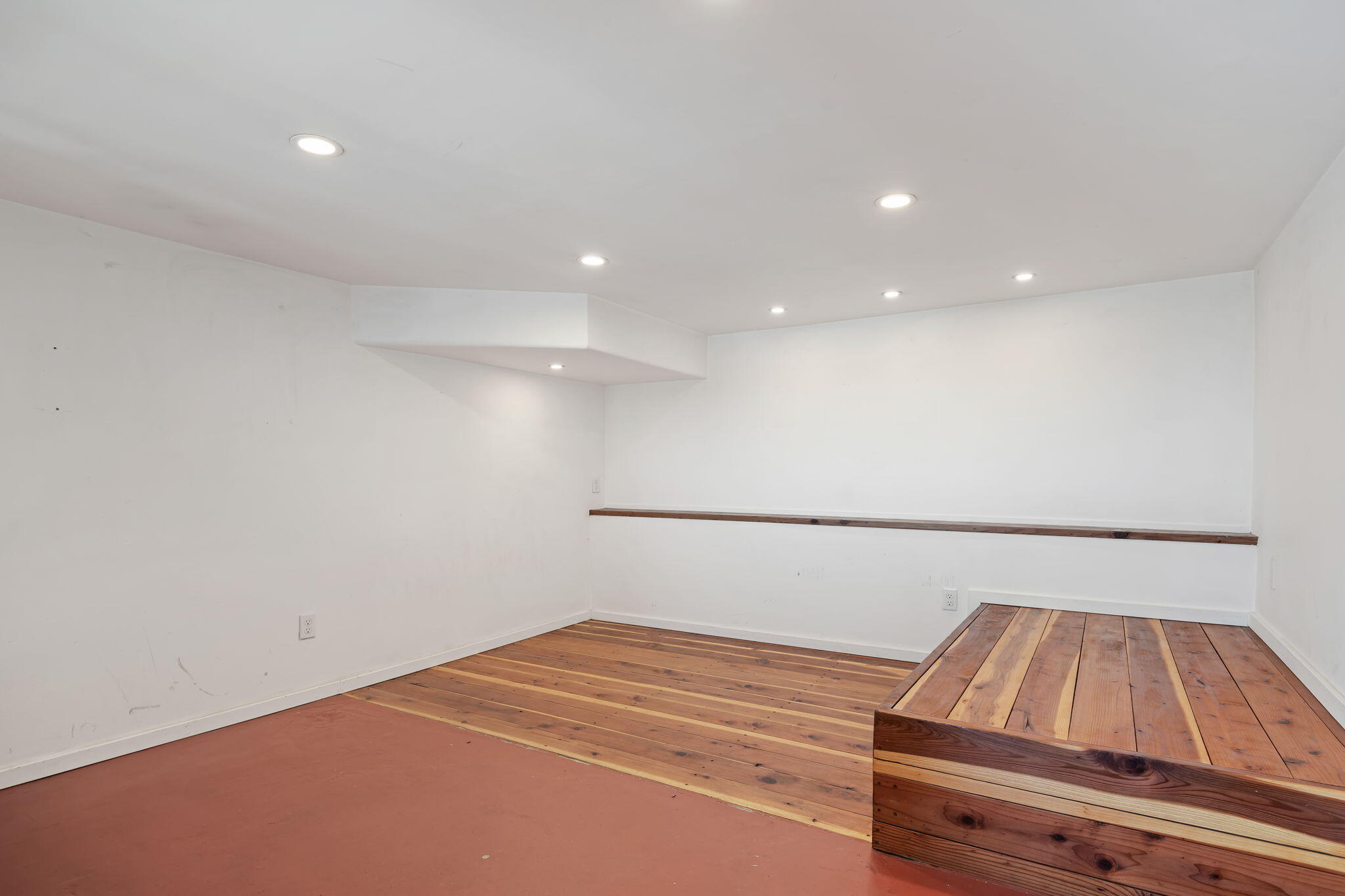 206 Sherwood Drive