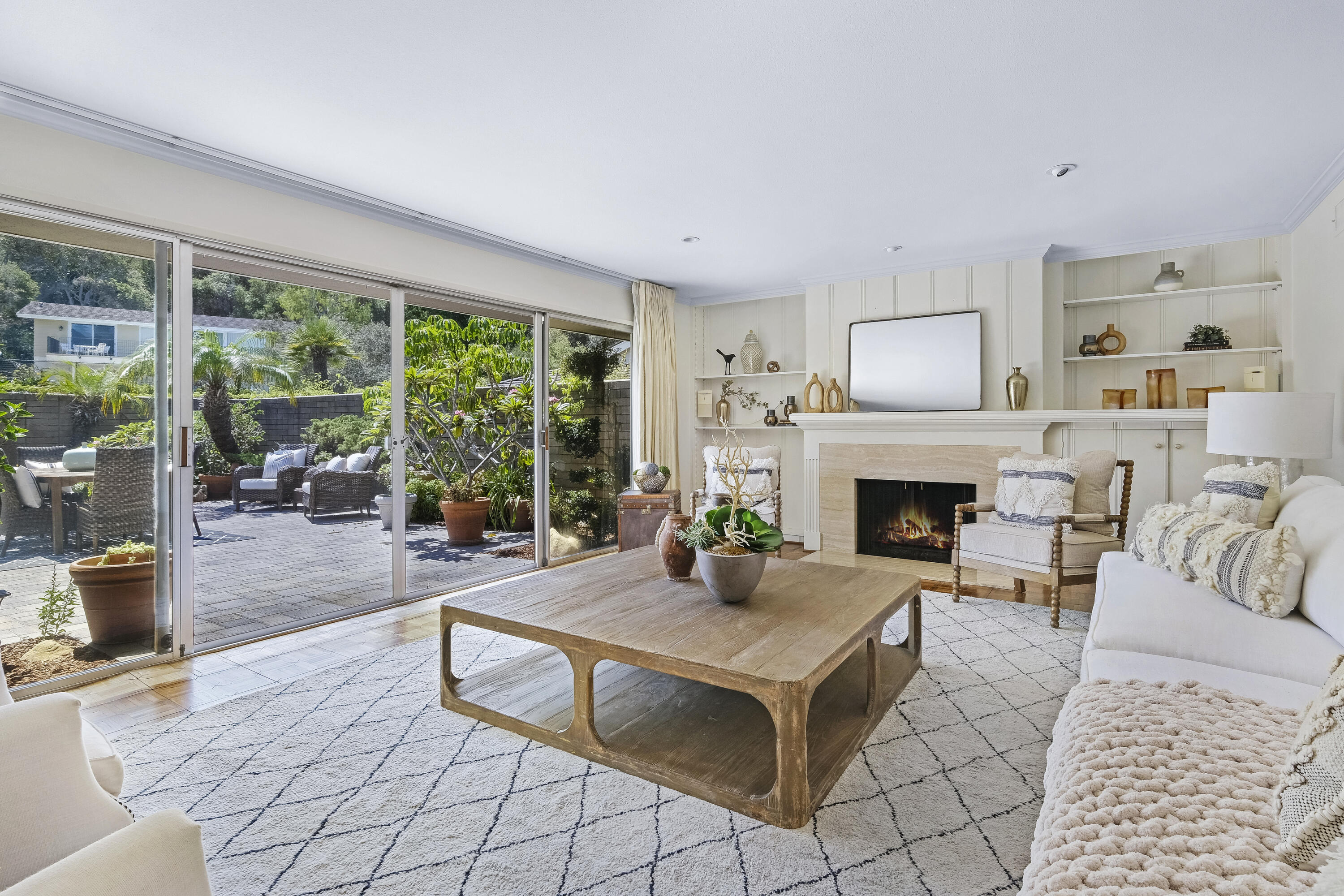4550 Carriage Hill Drive