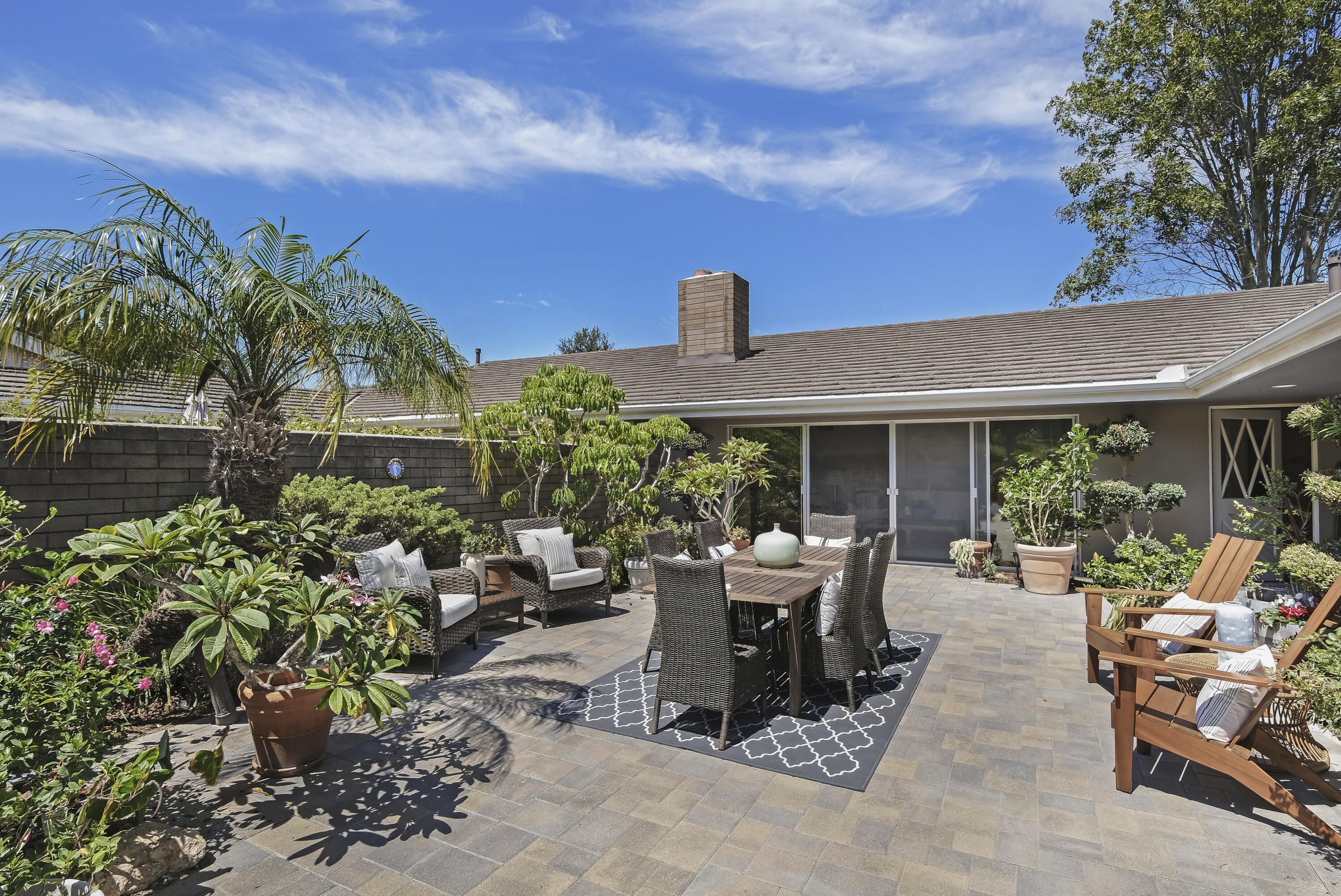 4550 Carriage Hill Drive