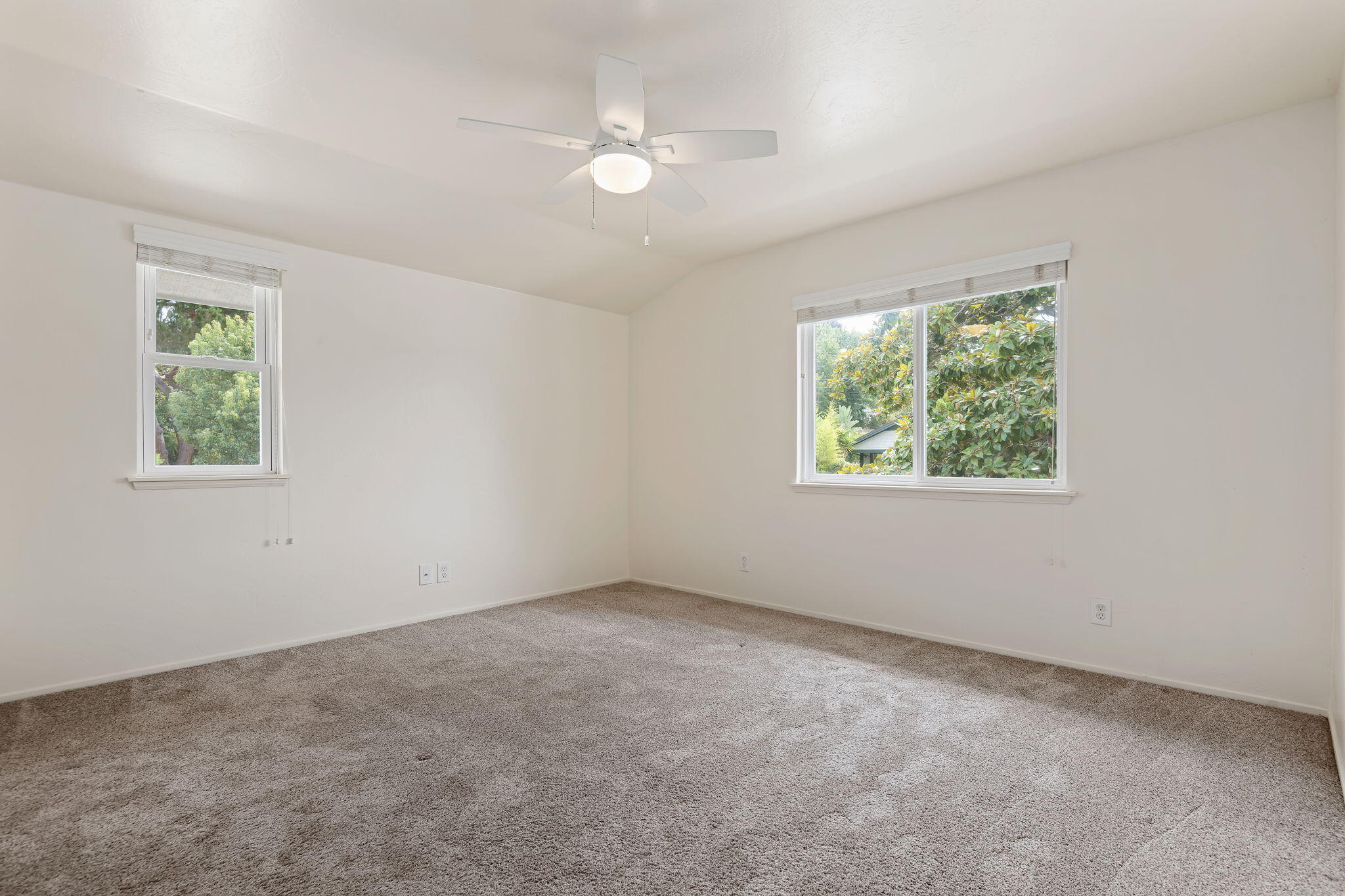 1318 Kowalski Avenue
