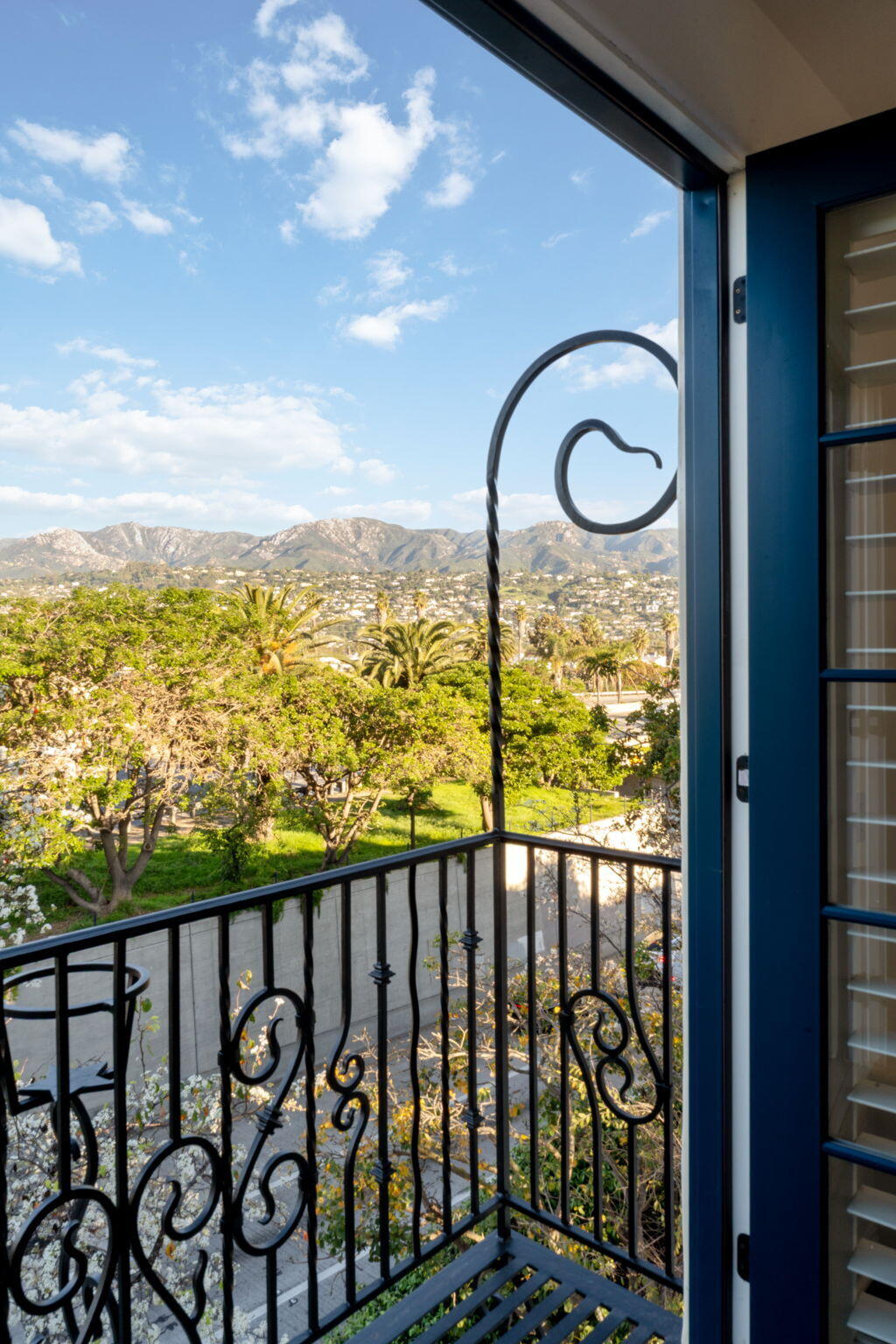 218 Santa Barbara Street Unit: D