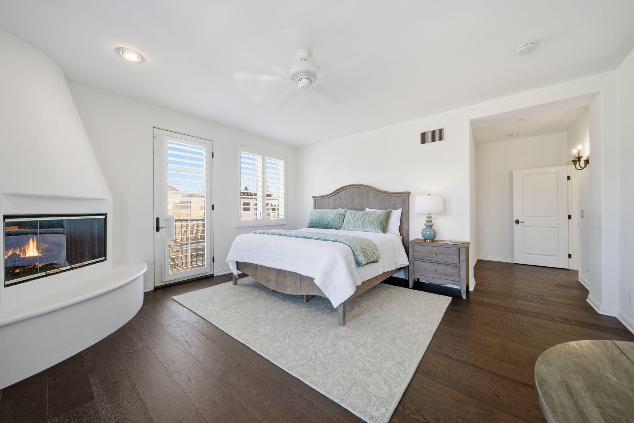 218 Santa Barbara Street Unit: D