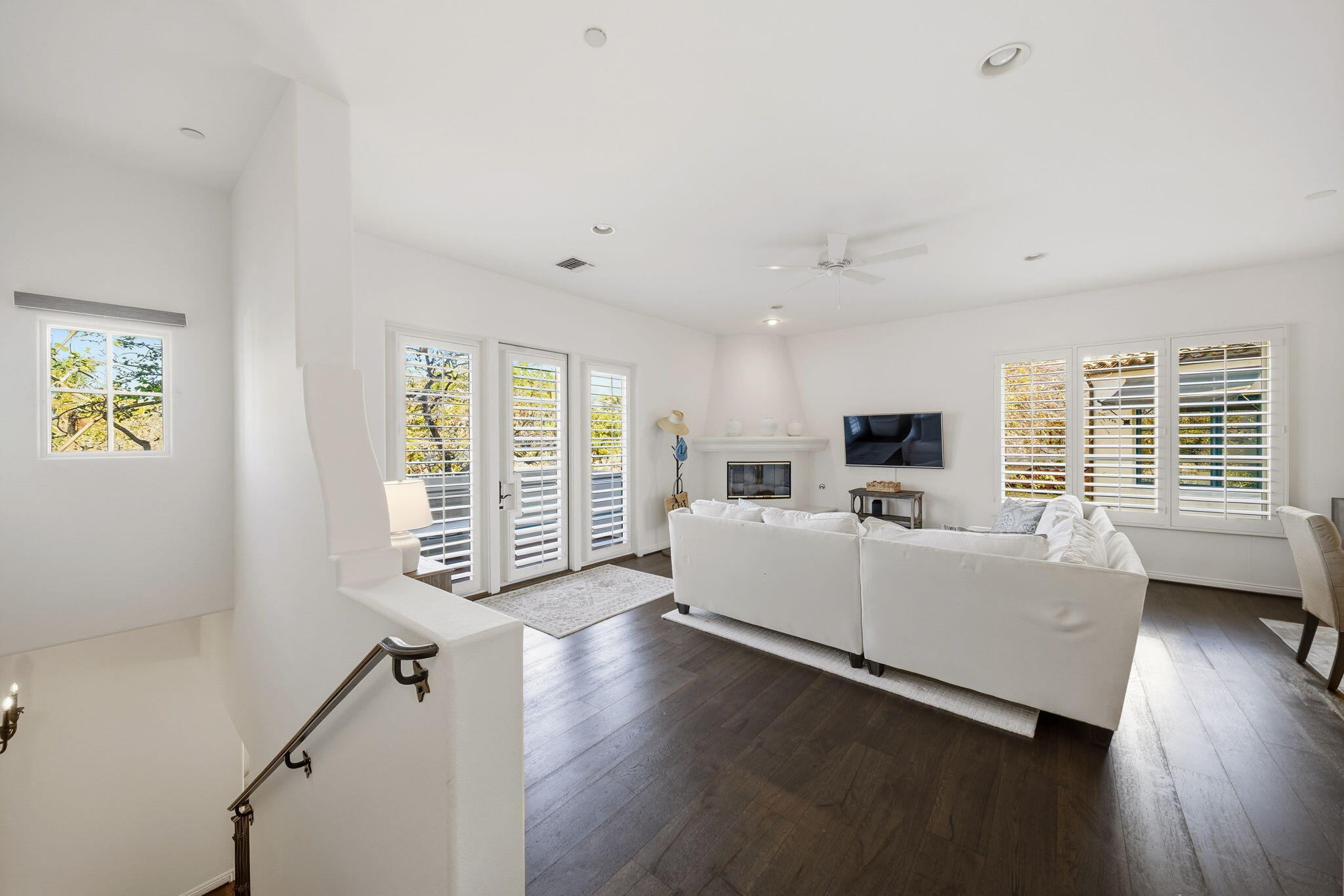 218 Santa Barbara Street Unit: D