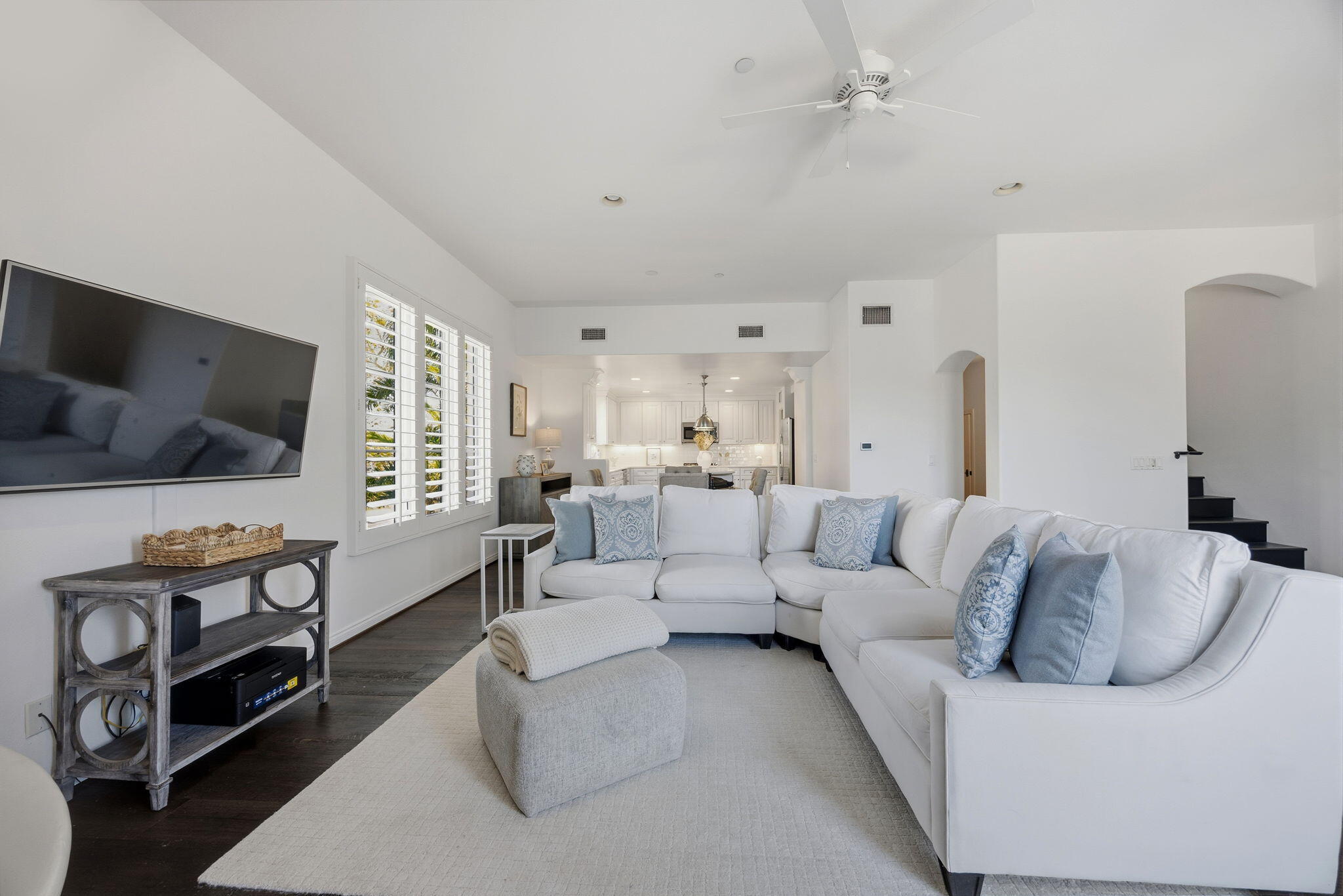 218 Santa Barbara Street Unit: D