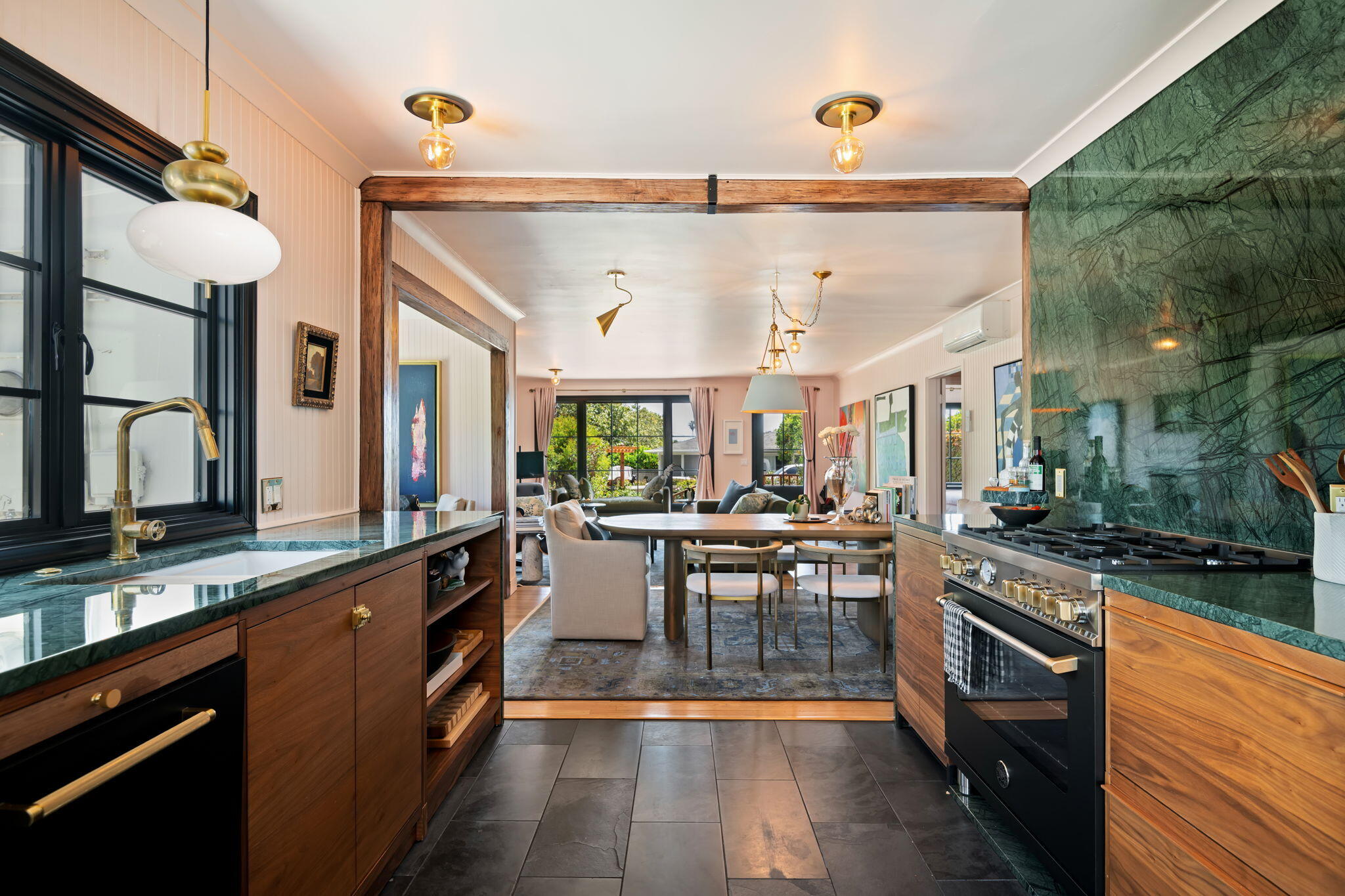 3018 Ventura Drive