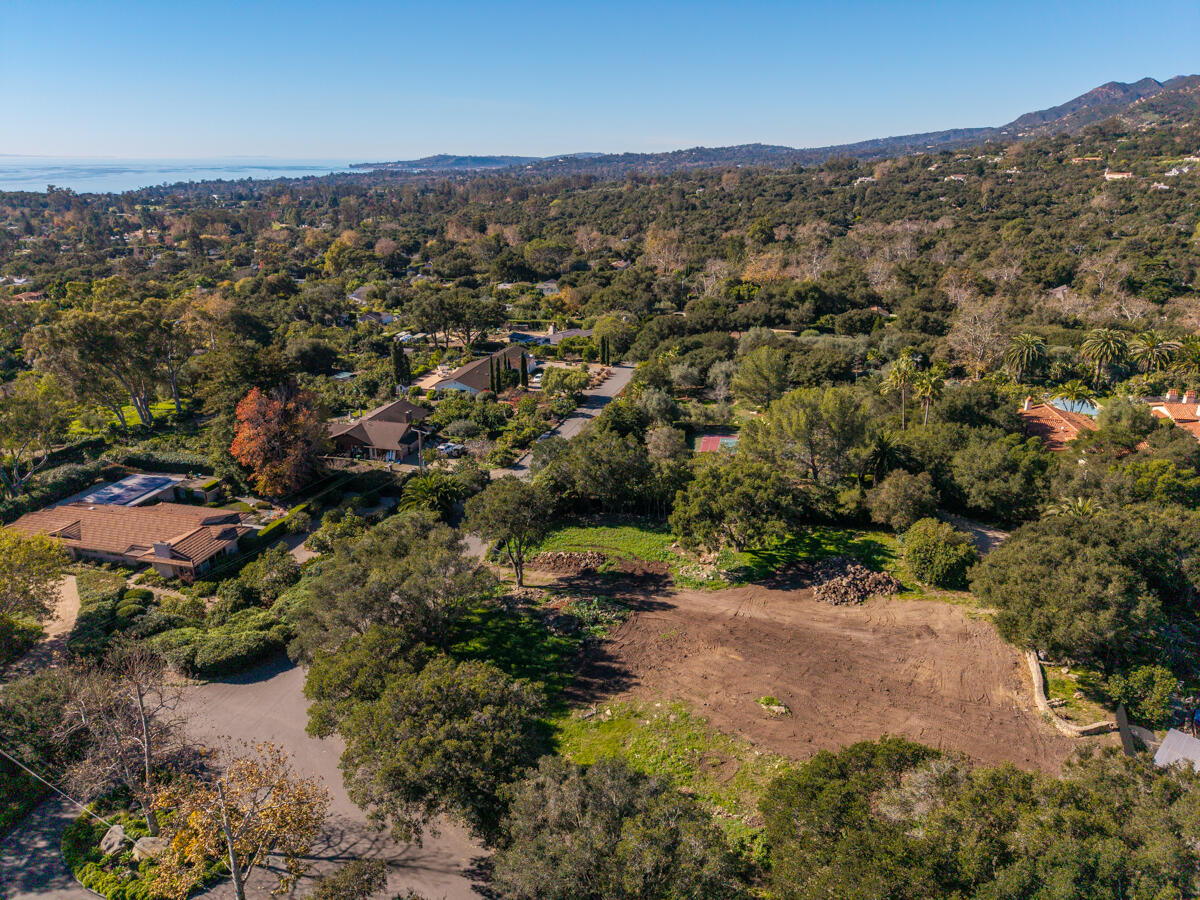 2290 Featherhill Road