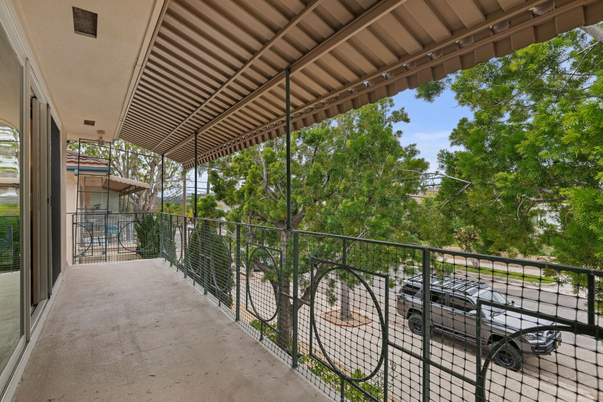 2030 State Street Apt 6