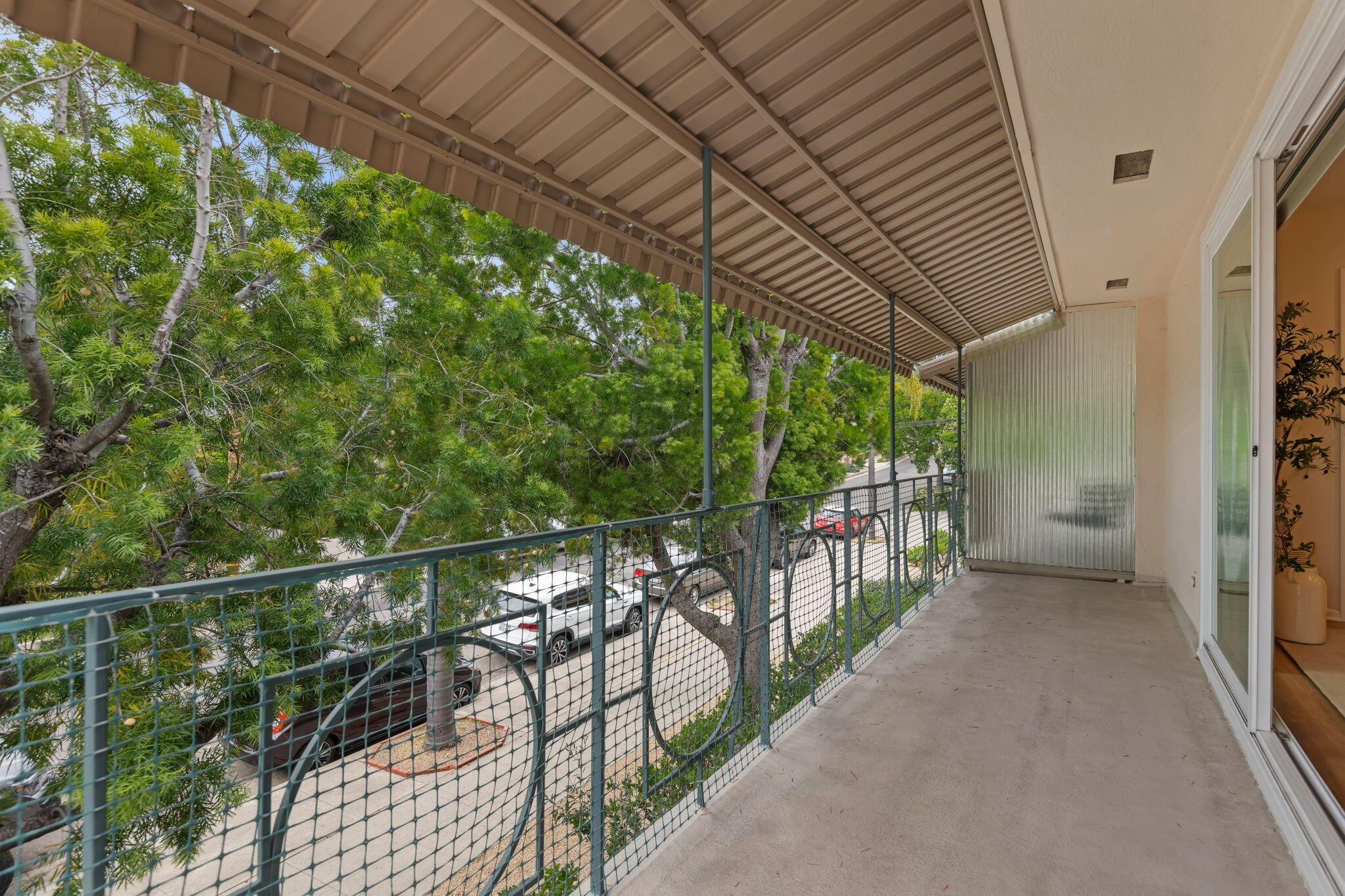 2030 State Street Apt 6