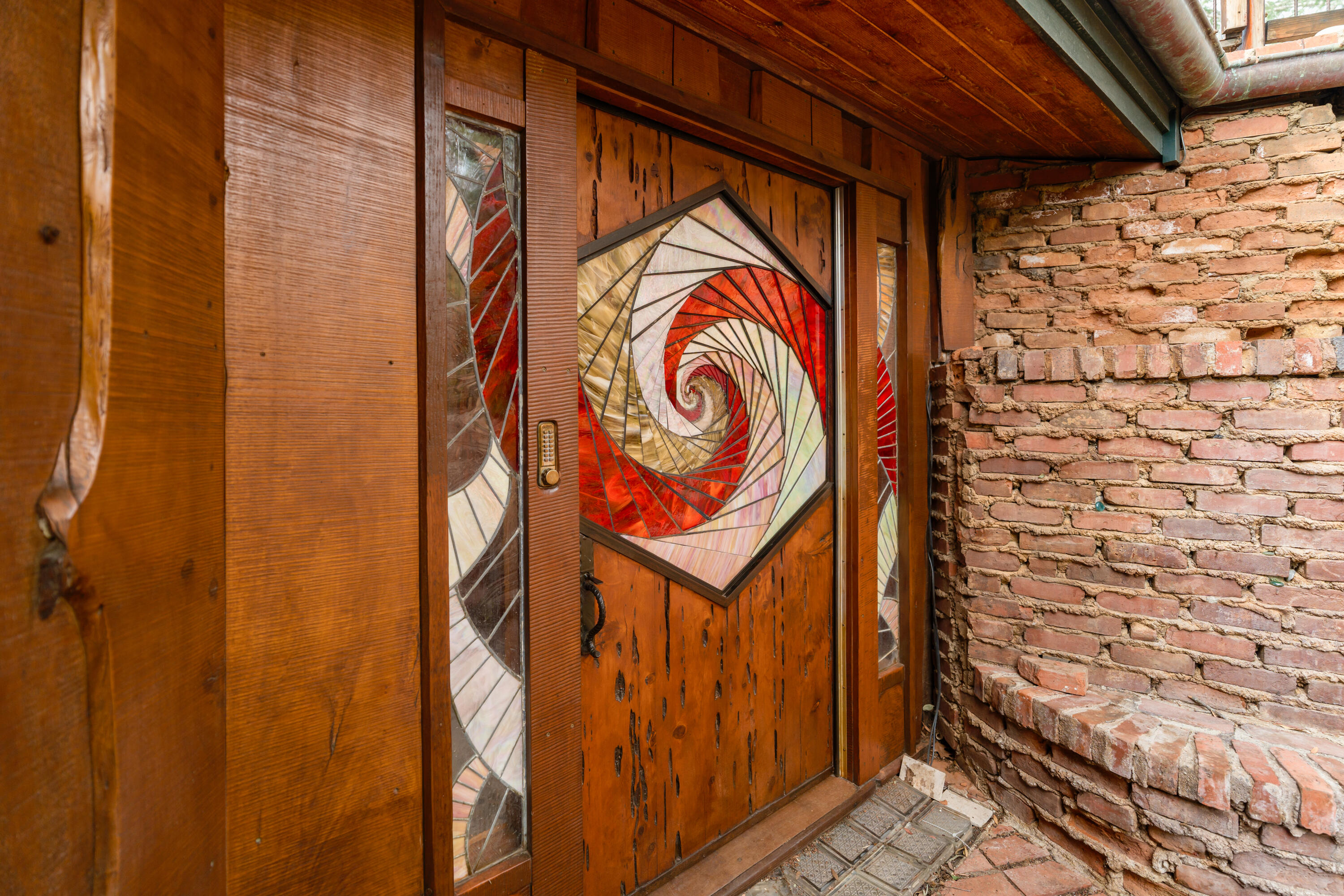 440 Mariposa Drive