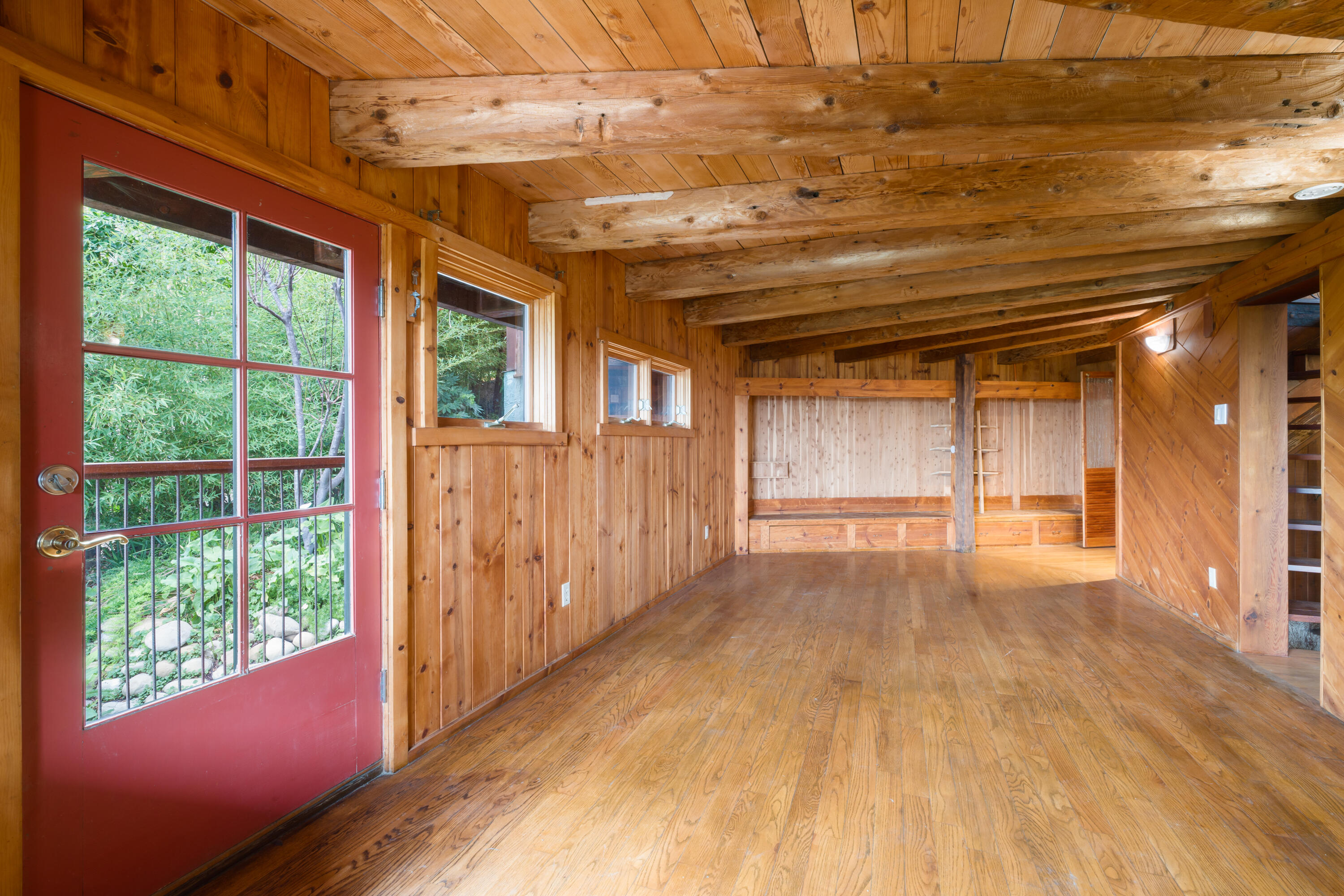 440 Mariposa Drive