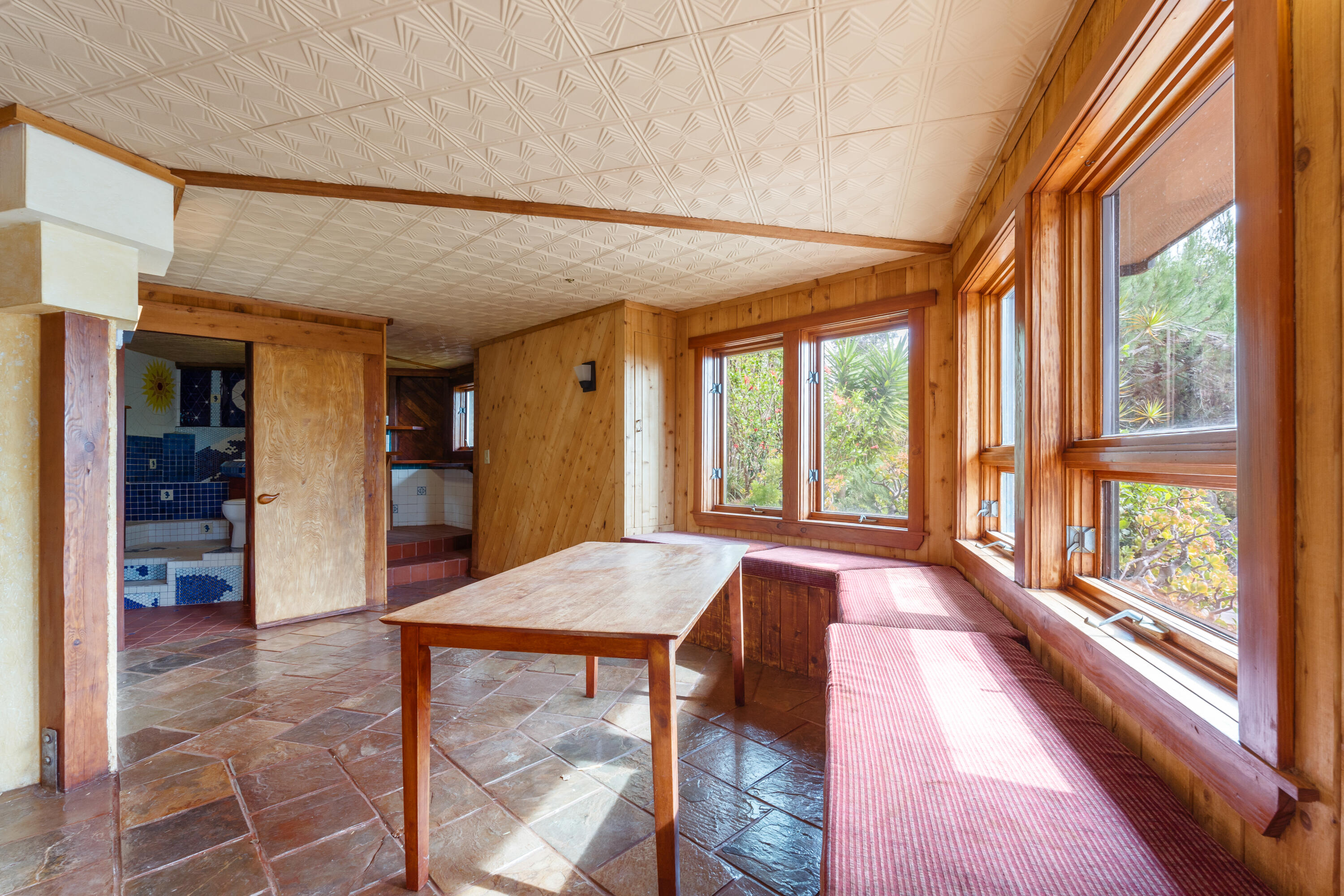 440 Mariposa Drive