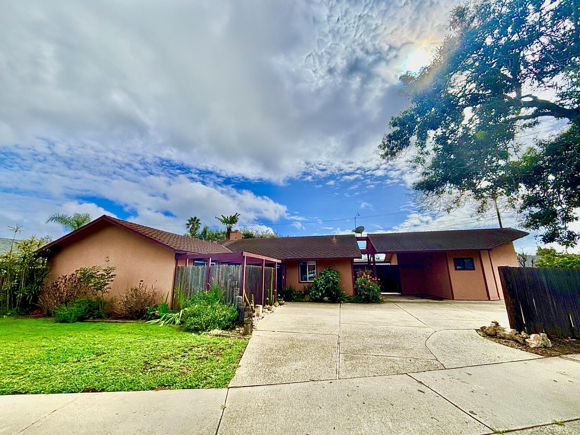5079 Rocoso Way