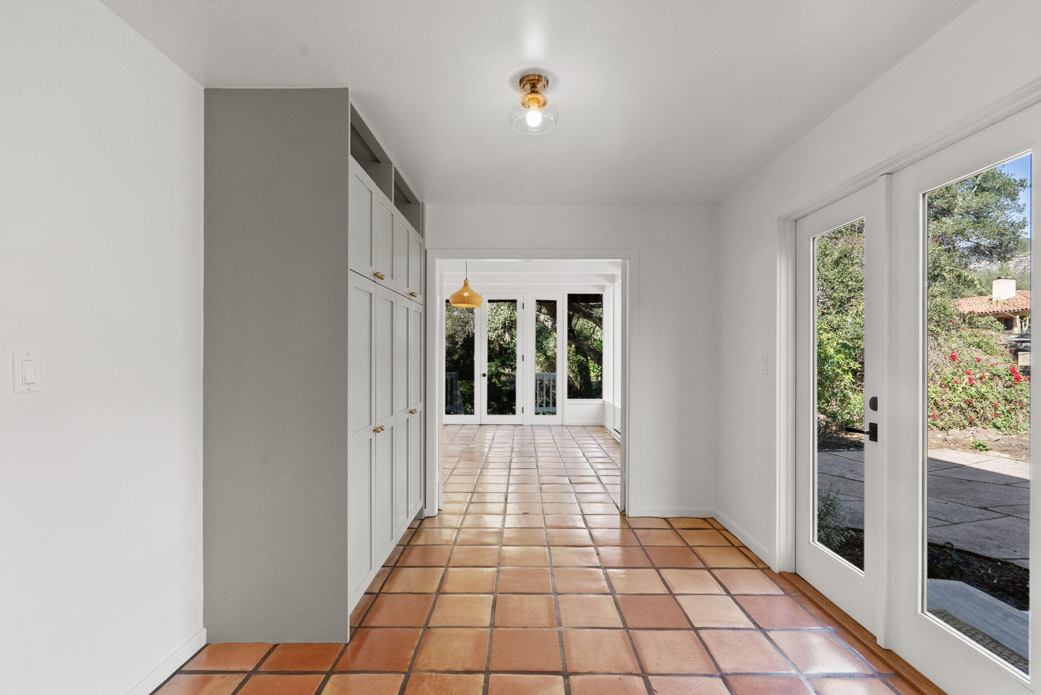 633 Tabor Lane
