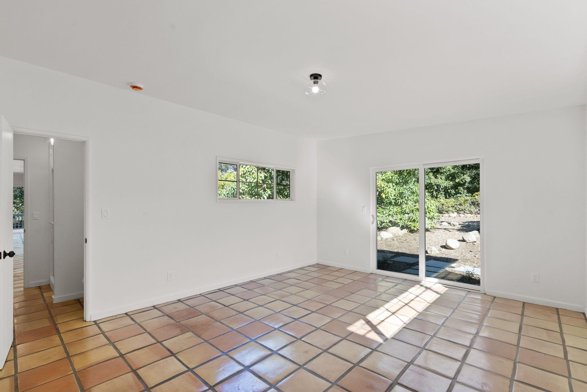 633 Tabor Lane