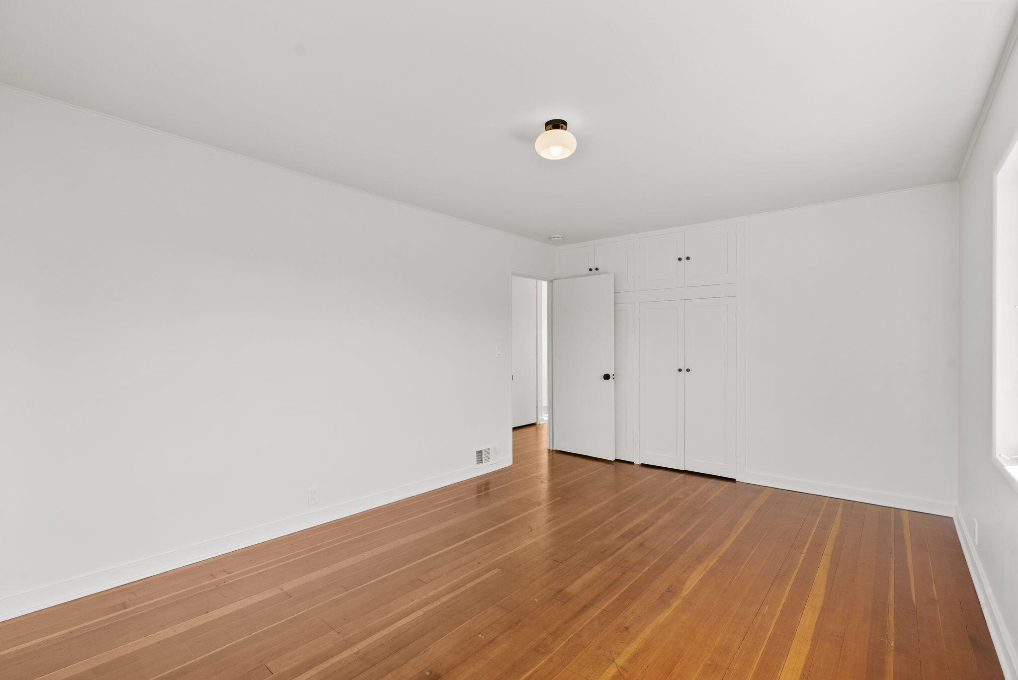 633 Tabor Lane