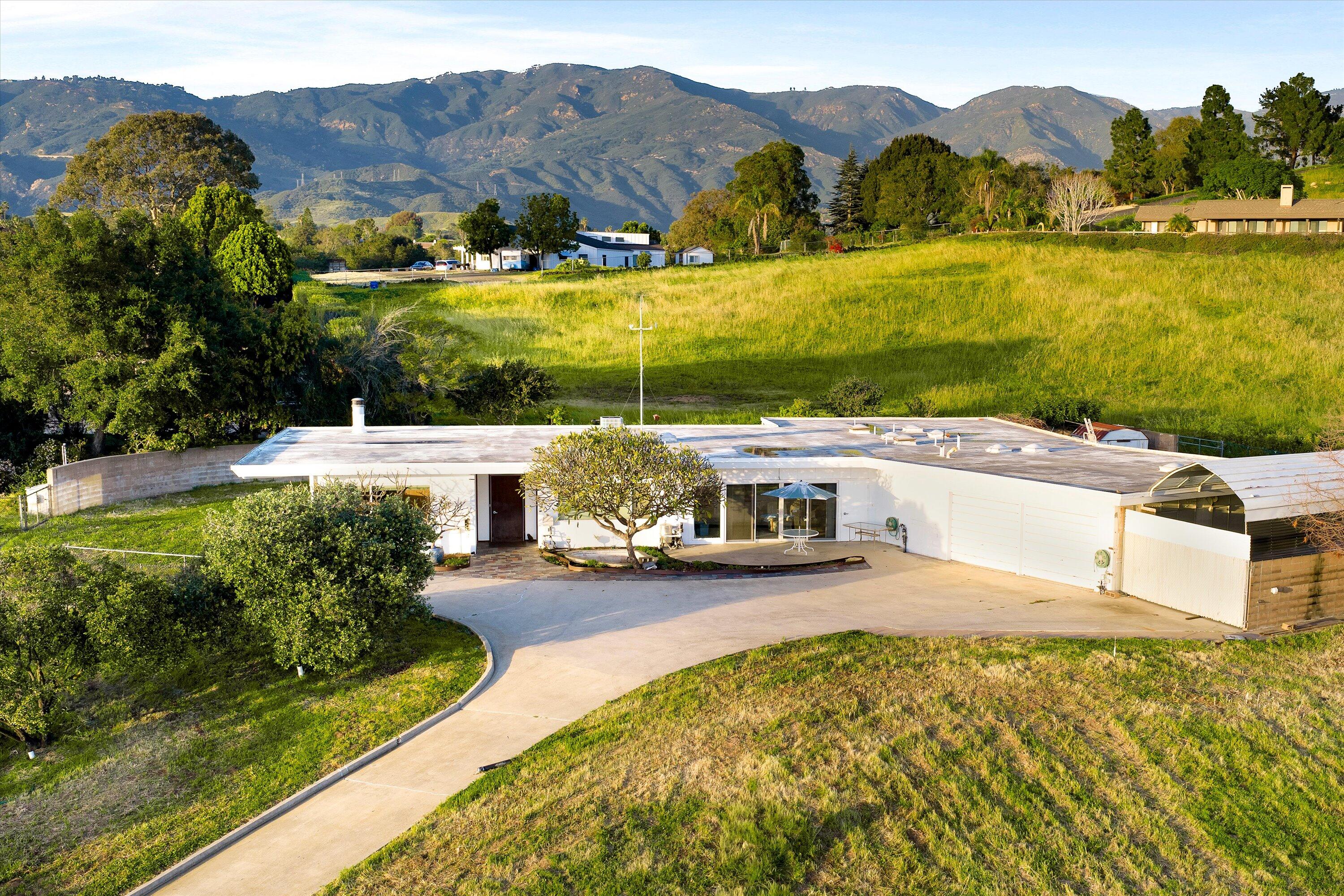 504 Los Verdes Drive