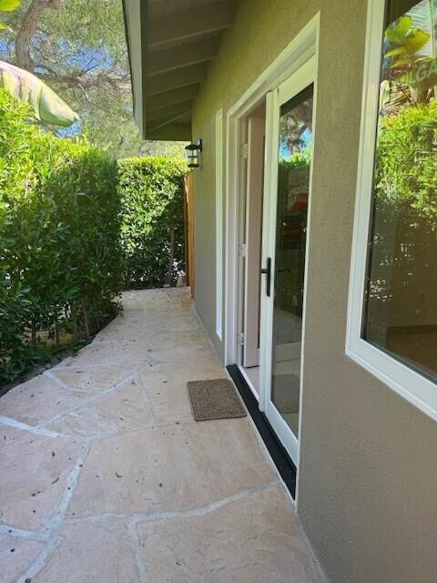 1117 Crestline Drive