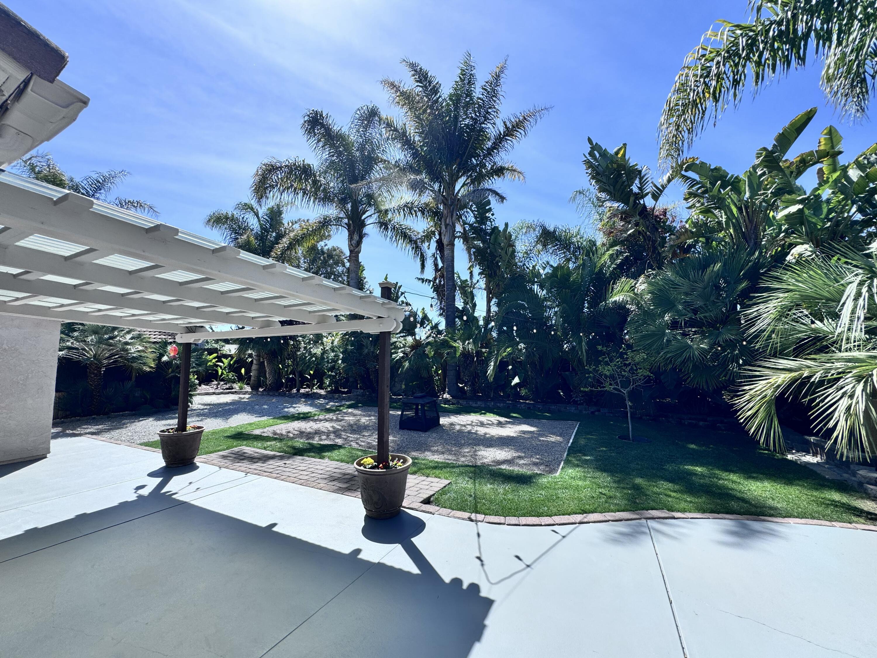 4329 Meadow Drive