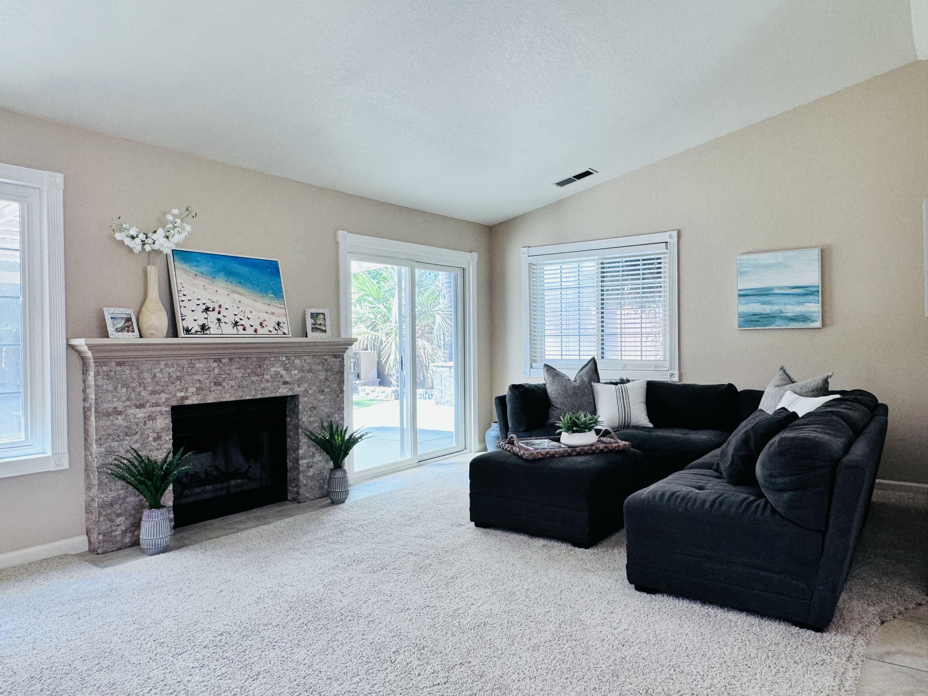 4329 Meadow Drive