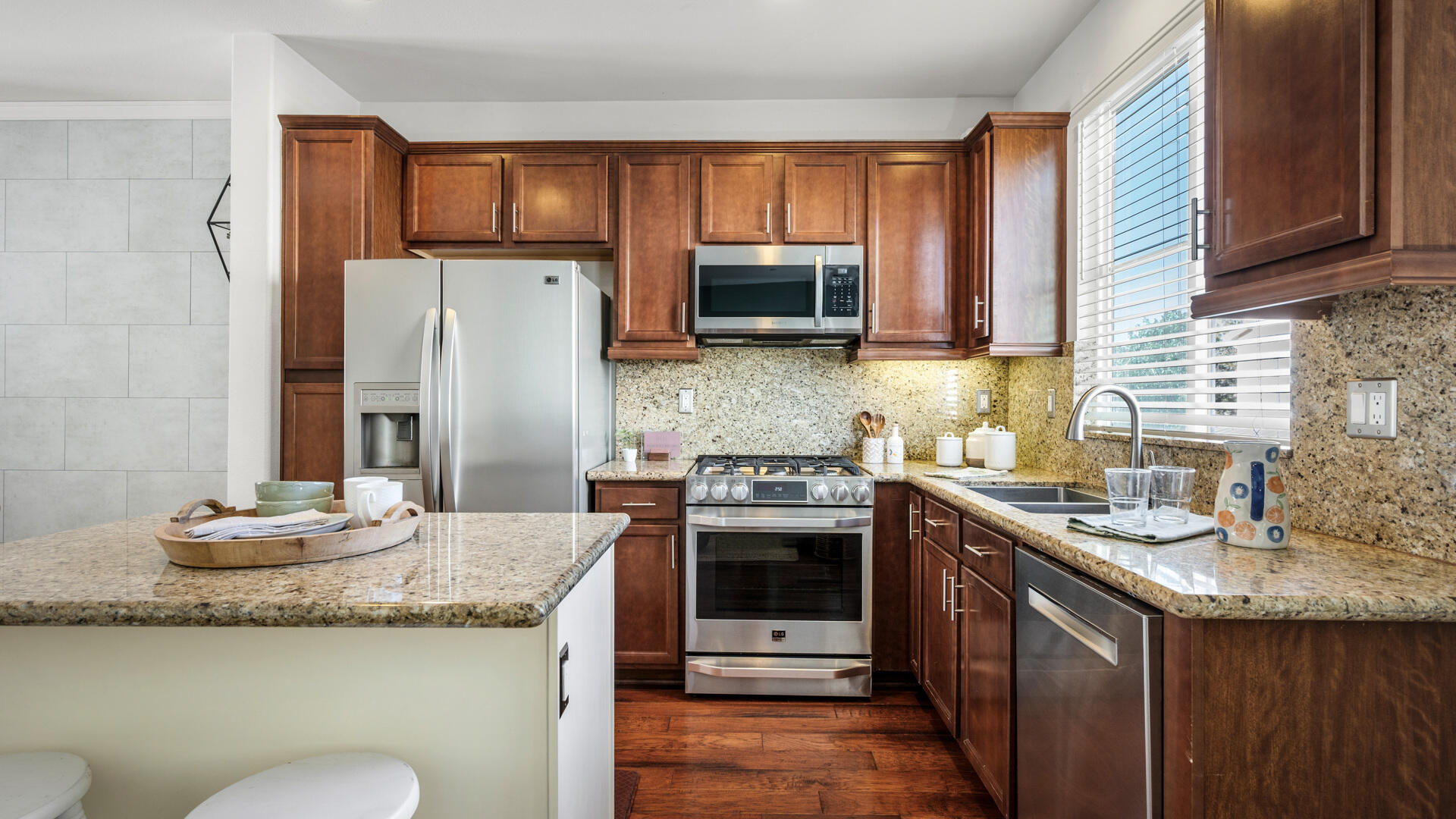 275 W Highway 246 Unit 103