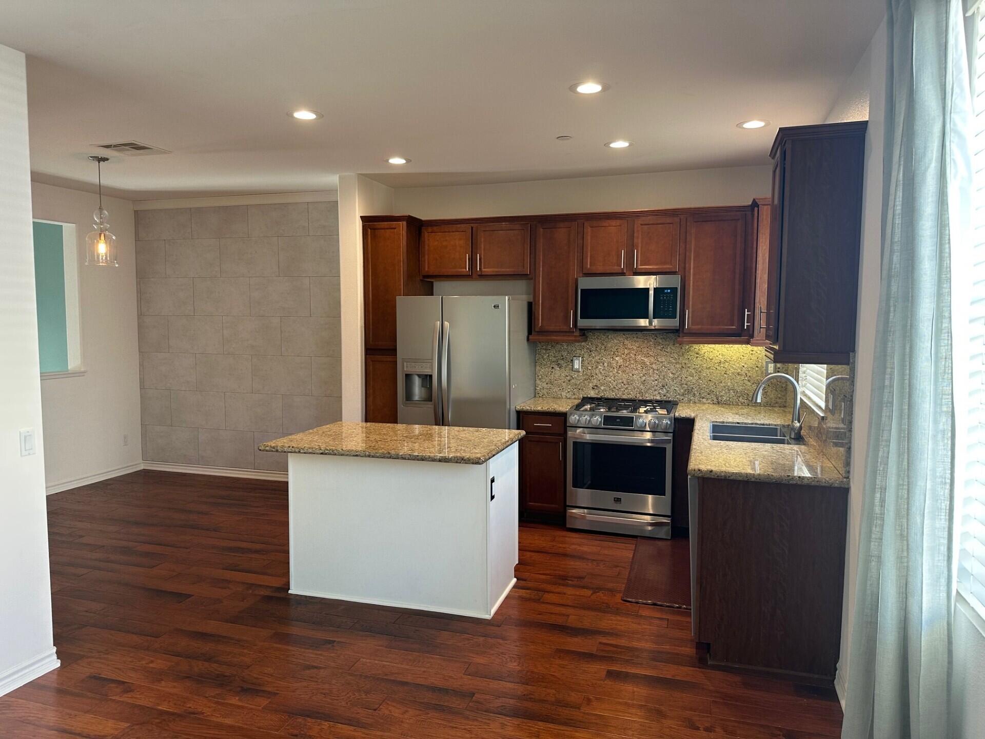 275 W Highway 246 Unit 103