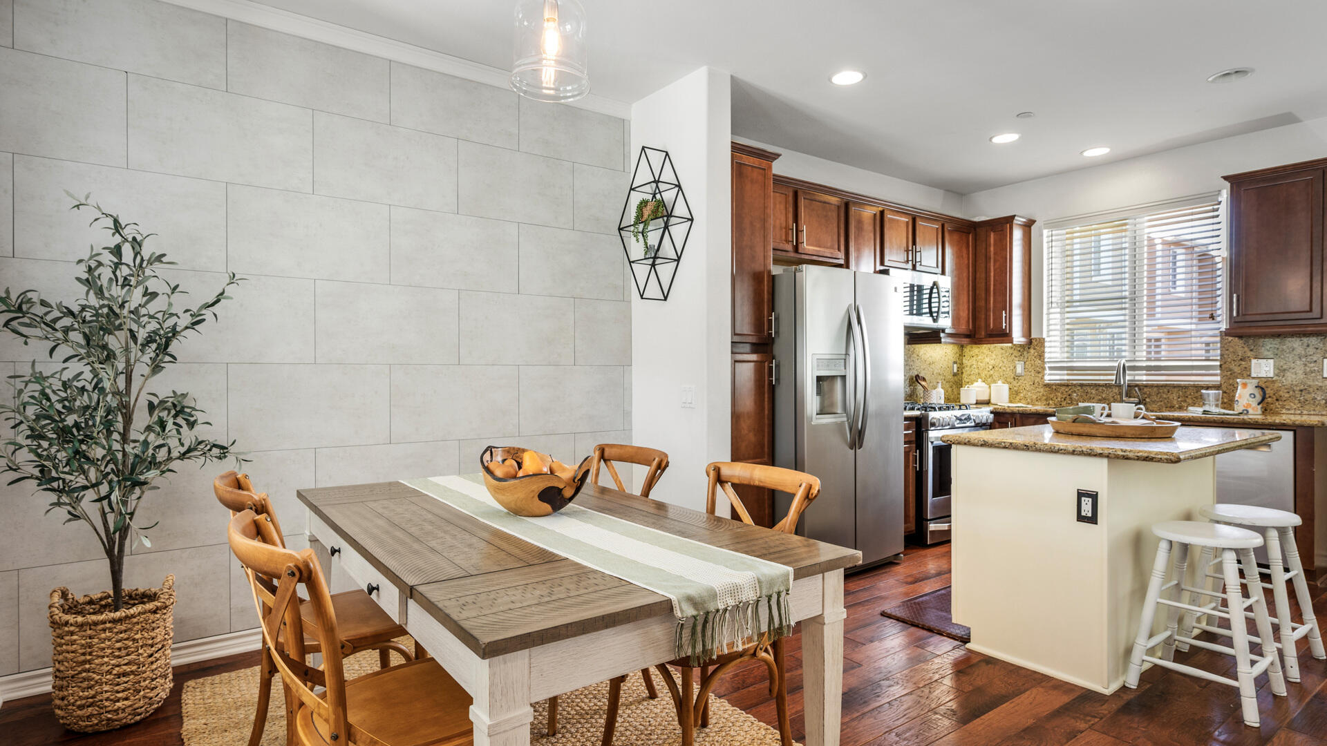 275 W Highway 246 Unit 103