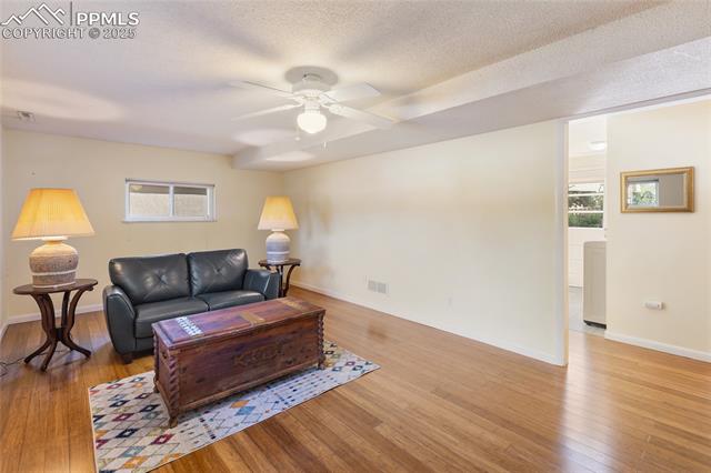 2207 Essex Lane