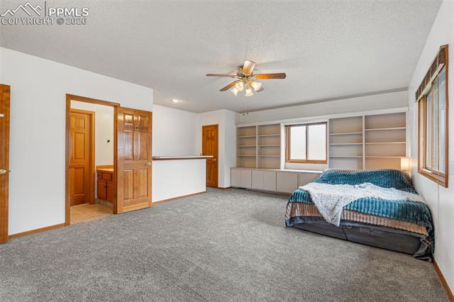 390 E Stirrup Trail