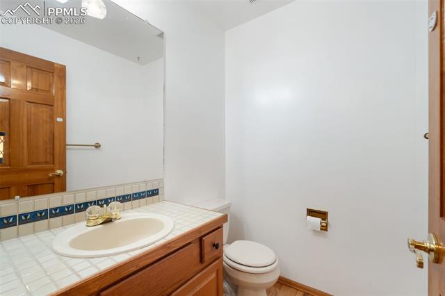 390 E Stirrup Trail