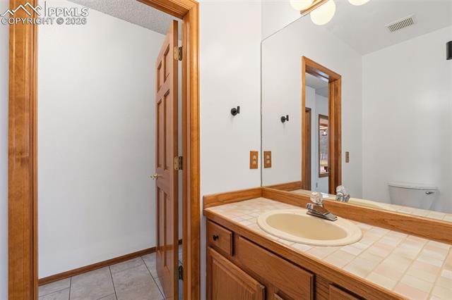 390 E Stirrup Trail