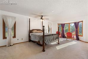 390 E Stirrup Trail
