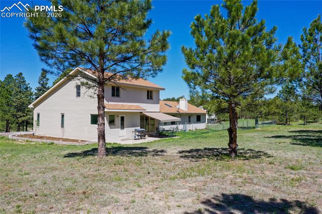 390 E Stirrup Trail