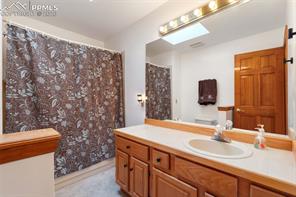 390 E Stirrup Trail