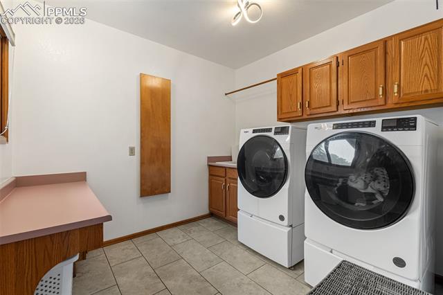 390 E Stirrup Trail