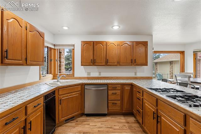 390 E Stirrup Trail