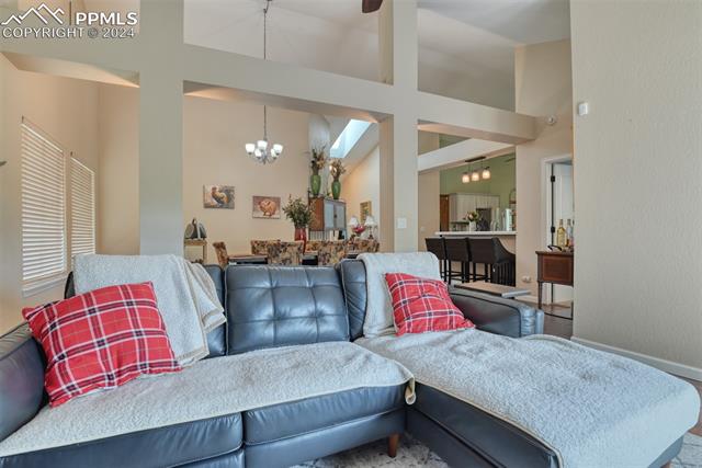 850 Wycliffe Drive