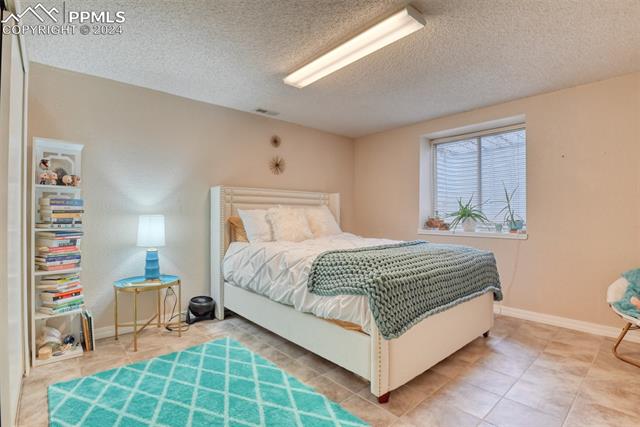 850 Wycliffe Drive