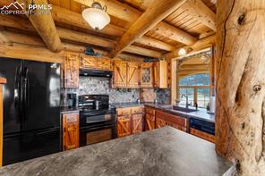 18555 Clydesdale Road