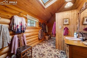 18555 Clydesdale Road