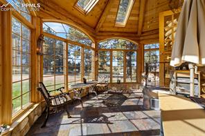 18555 Clydesdale Road