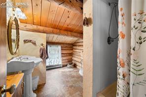 18555 Clydesdale Road