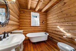 18555 Clydesdale Road