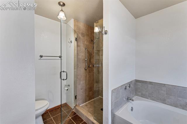 4324 Levi Lane