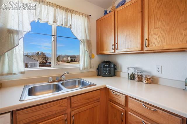 6196 Great Plains Drive