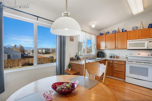 6196 Great Plains Drive