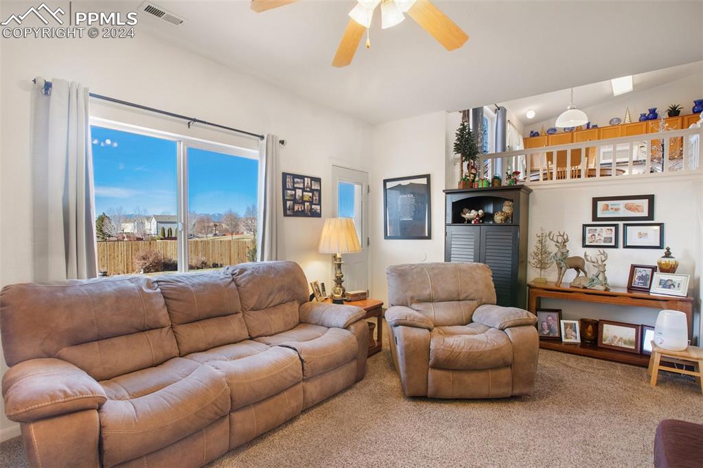 6196 Great Plains Drive