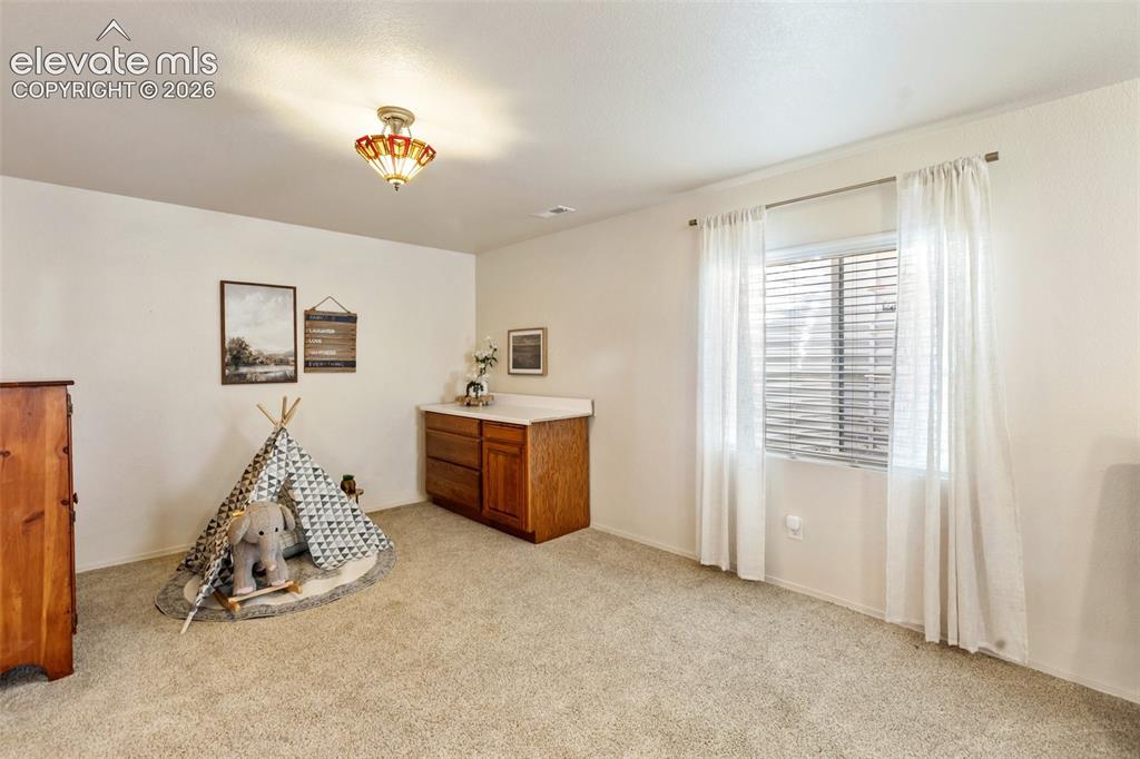 7517 Legend Hill Drive