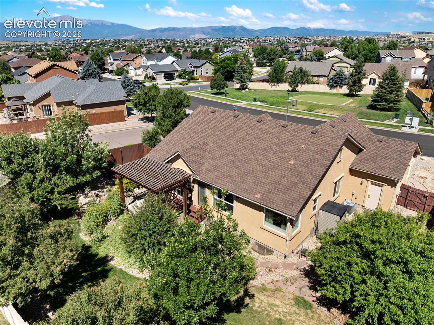 7517 Legend Hill Drive