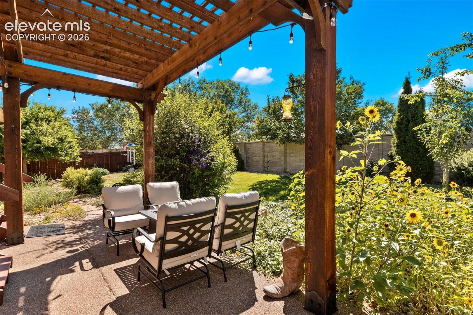 7517 Legend Hill Drive